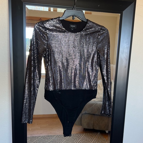 Bardot Black and Silver Sequin Bodysuit - Picture 4 of 7